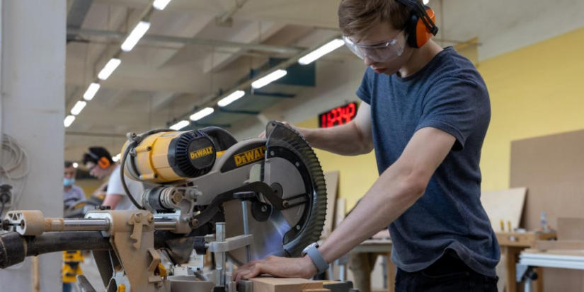 В России создатут программу наставничества для студентов колледжей - 2023-03-19 18:00:00 - 1