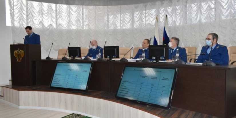 В прокуратуре Псковской области подвели итоги работы за 2021 год - 2022-02-10 14:05:00 - 1