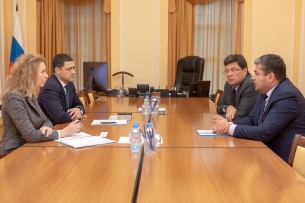 Губернатор обсудил с представителями «Транснефти» создание кванториума в Великих Луках и выставочного зала в Изборске - 2018-11-09 17:41:00 - 1