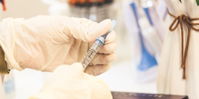 Названы новые побочки вакцины «Спутник V» - 2022-02-03 18:00:00 - 1