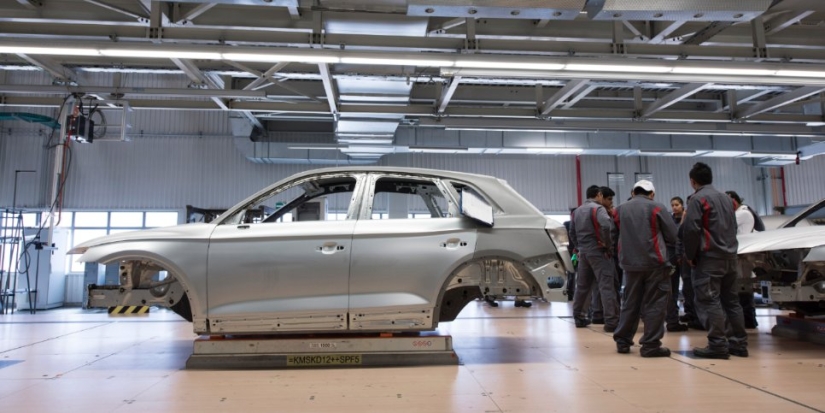 Автопрому снова не хватает комплектующих - 2022-09-27 19:00:00 - 1