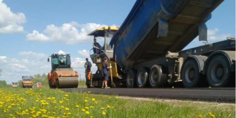 В трех районах Псковской области продолжаются дорожные работы - 2024-05-20 15:35:00 - 1