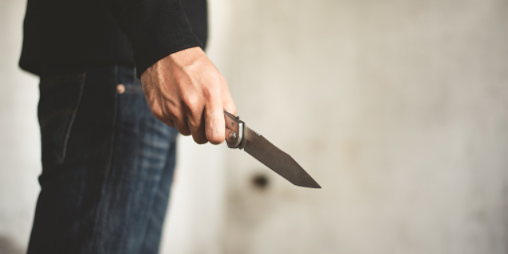 Пскович зарезал собутыльника во время застолья - 2021-03-18 11:13:00 - 1