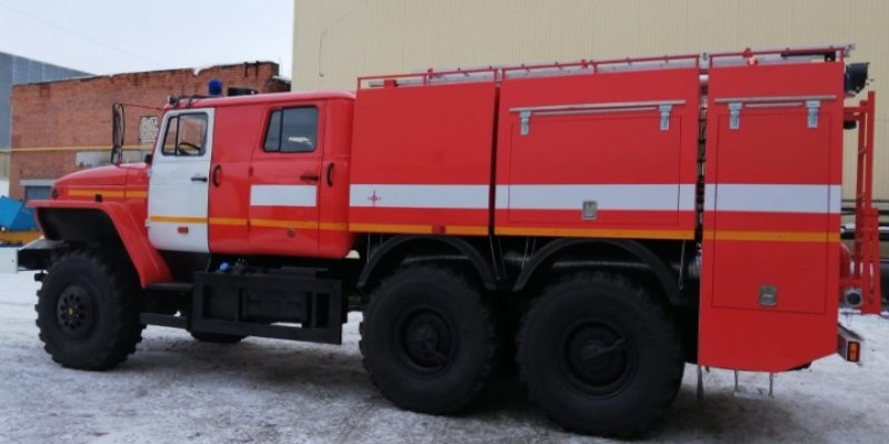 В Противопожарный лесной центр Псковской области поступила автоцистерна - 2021-12-13 09:35:00 - 1