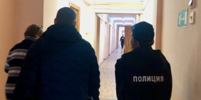 Антинаркотический рейд провели великолукские полицейские - 2022-04-08 16:35:00 - 1