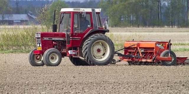 Яровой сев в Псковской области завершен на 93% - 2022-05-30 10:05:00 - 1