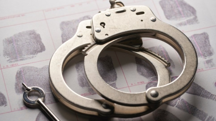 Великолукские полицейские задержали двух граждан, находившихся в розыске - 2021-05-18 09:56:00 - 1