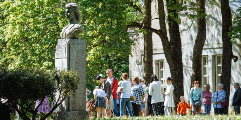 «Ночь музеев» прошла в усадьбе Софьи Ковалевской в Полибино - 2023-05-22 11:37:00 - 1