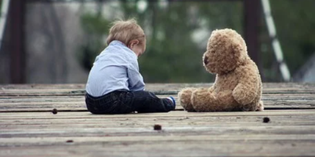 Двухлетний сын задержанной псковички отправлен в медучреждение - 2021-02-11 09:30:00 - 1