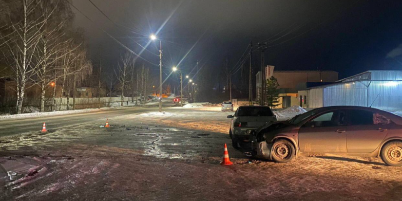 Три человека пострадали в ДТП в Великих Луках - 2023-01-30 17:35:00 - 1