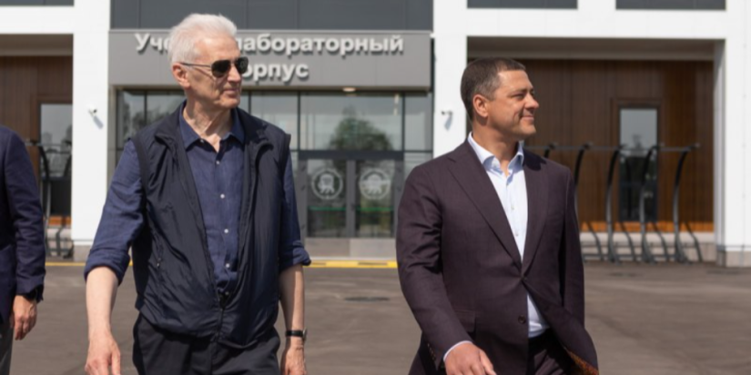 Андрей Фурсенко посетил новый учебно-лабораторный корпус ПсковГУ - 2023-06-30 12:05:00 - 1