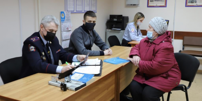 В регионе прошел Единый день приема граждан участковыми уполномоченными полиции - 2021-03-26 10:56:00 - 1