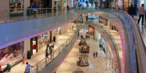 Правительство ищет способы привлечь посетителей в торговые центры - 2022-10-03 19:30:00 - 1