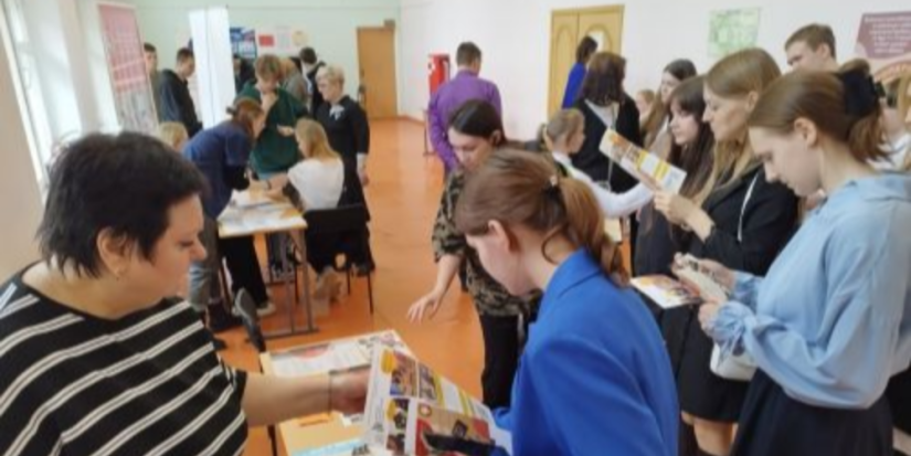 Ярмарка вакансий прошла в рамках регионального чемпионата «Абилимпикс» - 2024-04-21 19:05:00 - 1