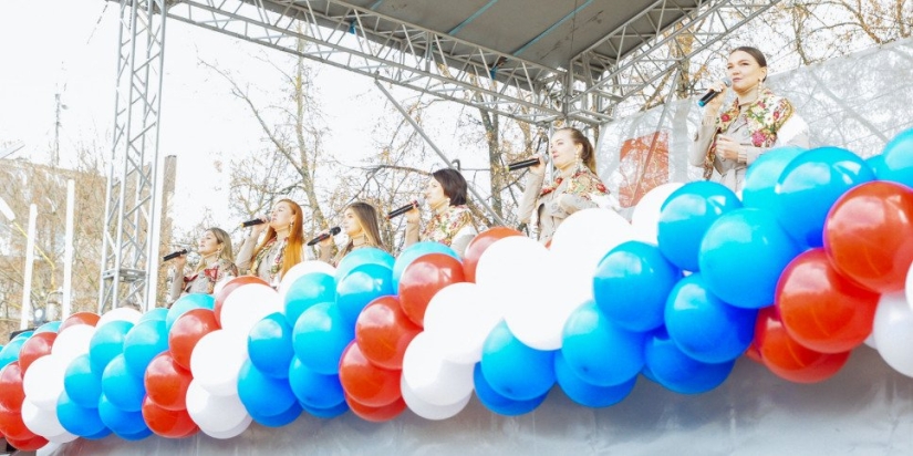 День народного единства прошел в Великих Луках - 2022-11-04 14:10:00 - 1