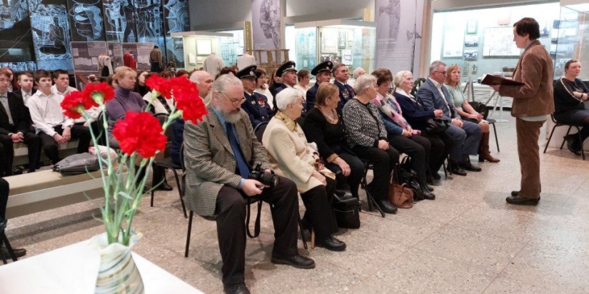Час мужества «Вспомним всех поименно» прошел в Великих Луках - 2022-10-25 13:54:00 - 1