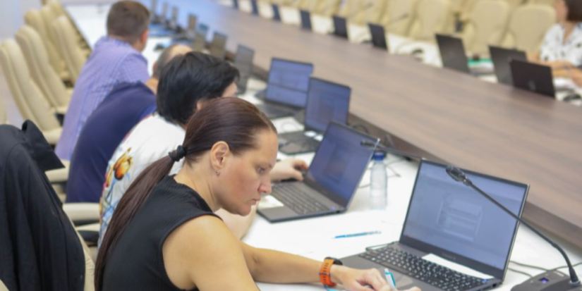 Специалисты ЛНР в Пскове осваивают работу в системе «Социальный комплекс» - 2023-08-21 18:05:00 - 1