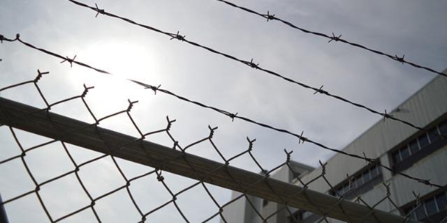 Житель Новосокольников заключен под стражу по обвинению в убийстве знакомого - 2022-10-19 10:35:00 - 1