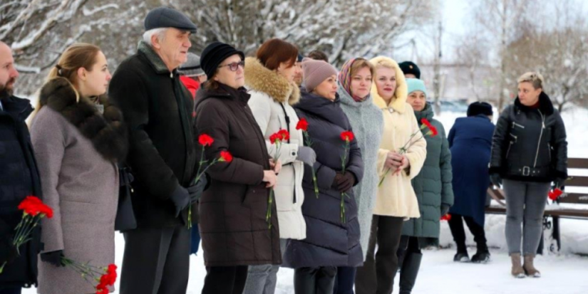 В Пскове прошел День памяти погибших журналистов - 2023-12-15 17:05:00 - 1
