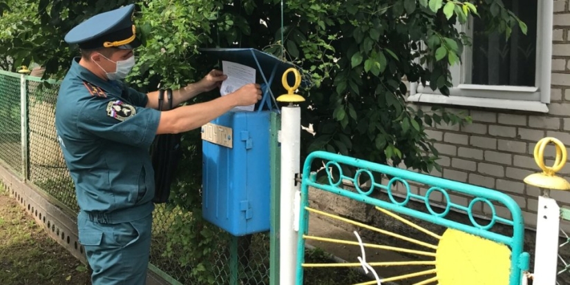 Рейд по частному сектору Великих Лук провели спасатели - 2021-06-30 09:26:00 - 1