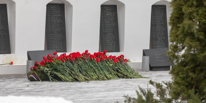 Продолжается обсуждение создания в Великих Луках Аллеи памяти погибших на СВО - 2023-04-27 16:35:00 - 1