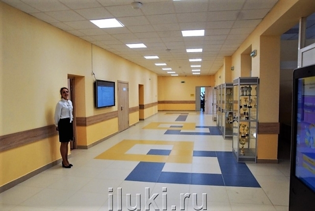 «Псковэнерго» обеспечило электроснабжение новой школе в Великих Луках - 2018-08-13 08:13:00 - 1