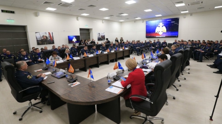 Главы территориальных органов МЧС обсудили информирование граждан - 2021-05-16 12:00:00 - 1