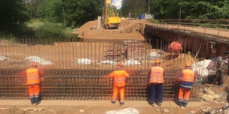 В Себежском районе идет капитальный ремонт моста через реку Неведрянка - 2021-06-08 20:00:00 - 1