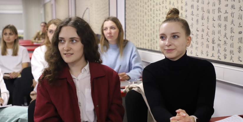 В ПсковГУ реализуется программа обучения иностранным языкам - 2024-02-03 17:05:00 - 1