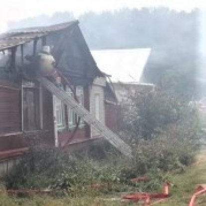 В Локне горел жилой дом - 2017-05-31 20:44:00 - 1