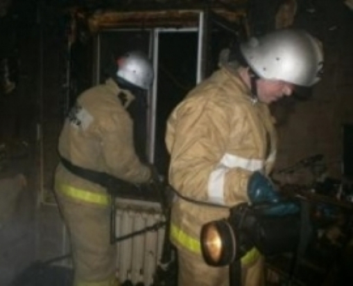 На улице Лунинской в Пскове горел жилой дом - 2017-01-14 12:01:00 - 1