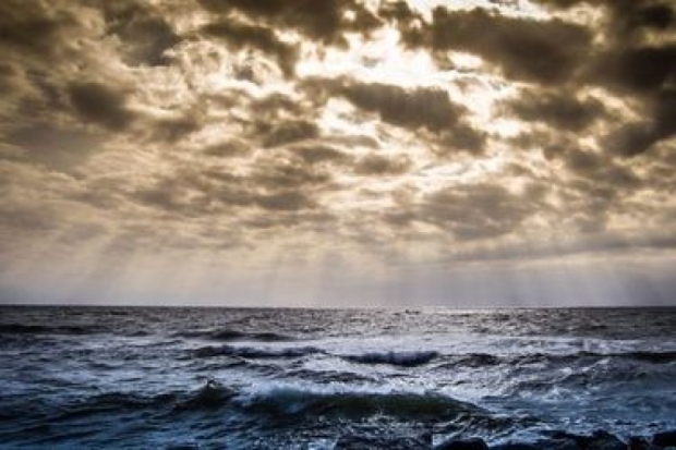 В поисках пропавшего в Финском заливе судна с рыбаками задействован вертолет МИ-8 - 2017-01-05 14:37:00 - 1