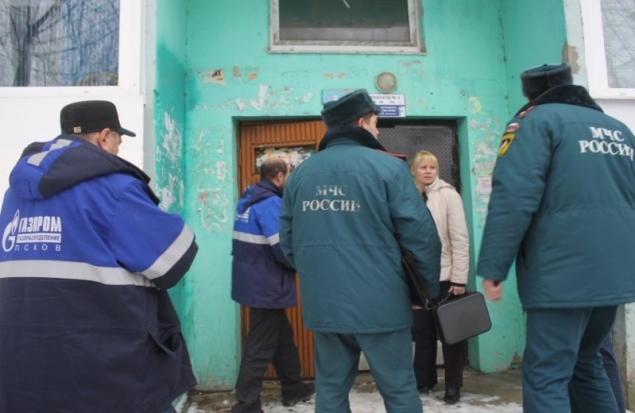 Пскович с улицы Звездной пожаловался на опасность взрыва газа и соседа с ужасной плитой, но проверка опасности не нашла (ФОТО) - 2016-11-12 13:57:00 - 1