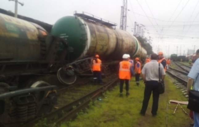 Во Владимирской области сошли с рельсов цистерны со сжиженным газом - 2017-08-01 08:43:00 - 1