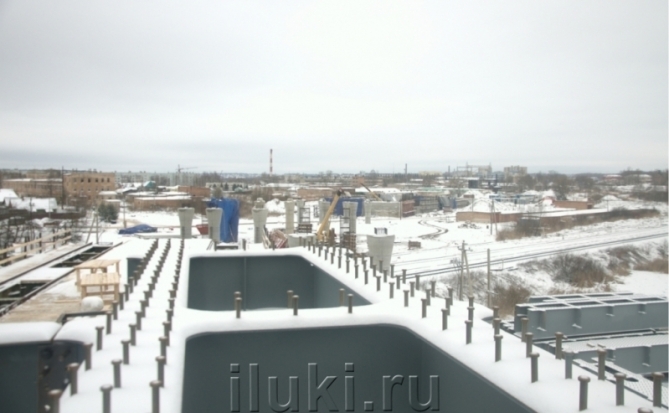 На великолукском путепроводе закончен последний этап надвижки пролетного строения - 2017-12-12 18:43:00 - 1