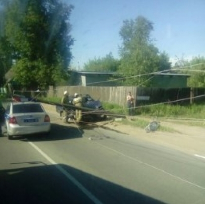 Спасатели МЧС выезжали на ДТП в Дедовичский район - 2016-09-22 20:44:00 - 1