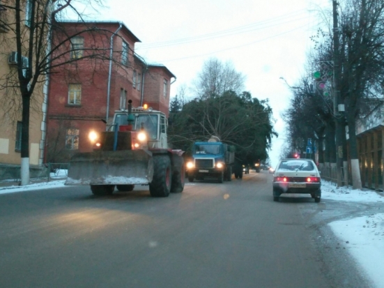 Фотофакт: приезд великолукской елки - 2016-12-12 16:27:00 - 1