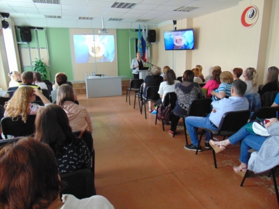 В великолукском медицинском колледже прошла конференция (фото) - 2018-05-18 17:03:00 - 1