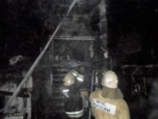 Два пожарных расчета выезжали в деревню Пономарево Бежаницкого района на возгорание в жилом доме - 2017-01-08 12:01:00 - 1