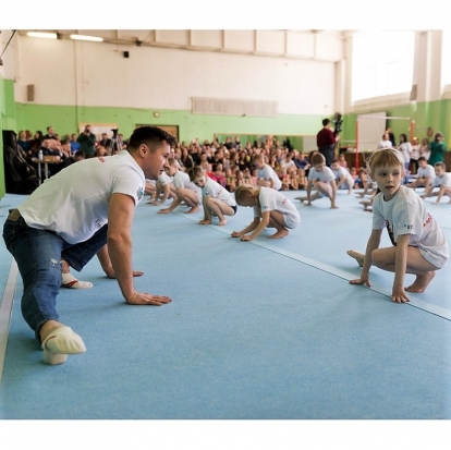 Легенда спортивной гимнастики Алексей Немов дал мастер-класс для великолукских спортсменов (ФОТО) - 2018-04-08 16:04:00 - 1