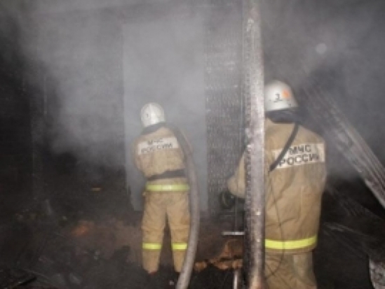 В Дедовичах огнем поврежден жилой дом - 2016-10-12 06:41:00 - 1