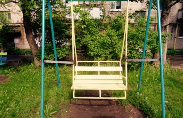 Глава администрации Великих Лук: мы не давали распоряжение заваривать качели или демонтировать их - 2018-05-28 17:15:00 - 1