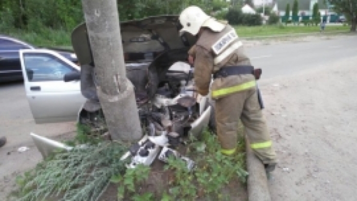 В Великолукском районе легковушка попала в ДТП - 2017-08-10 18:52:00 - 1