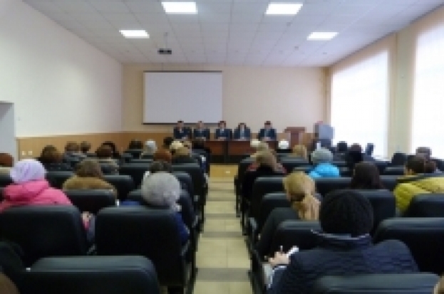 Великолукская ФНС провела семинары для налогоплательщиков - 2017-03-01 09:21:00 - 1