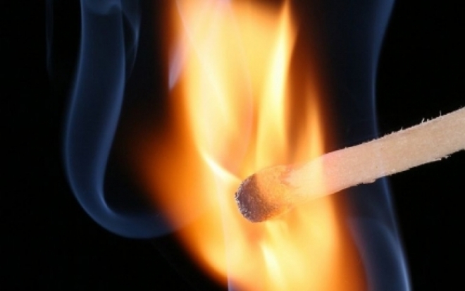 В Невельском районе на пожаре погиб безработный мужчина - 2017-02-09 09:59:00 - 1