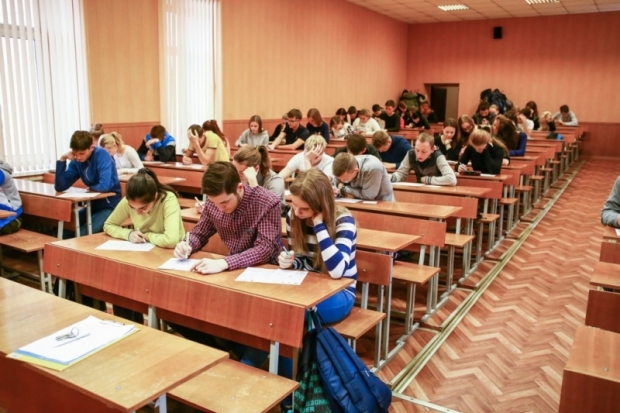 В Великих Луках прошло тестирование по истории Отечества - 2016-11-29 12:11:00 - 1