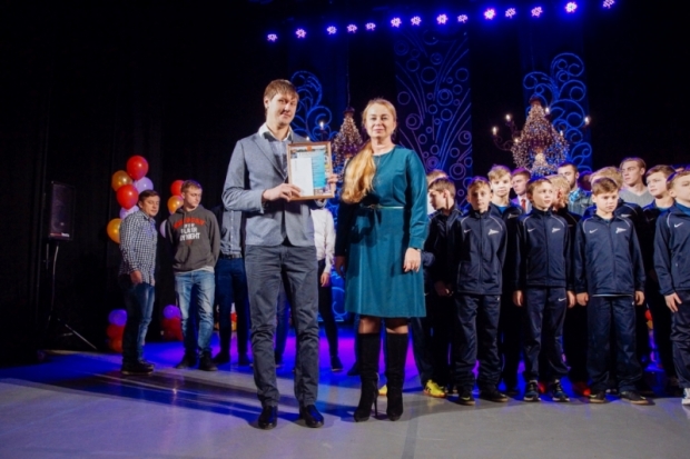 В Великих Луках наградили лучших спортсменов года (ФОТО) - 2016-12-16 17:42:00 - 1