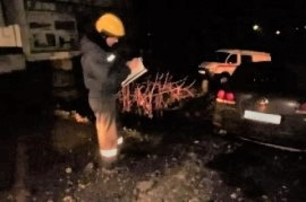 Легковушка попала в ДТП на улице Печорской в Великих Луках - 2017-04-07 05:33:00 - 1
