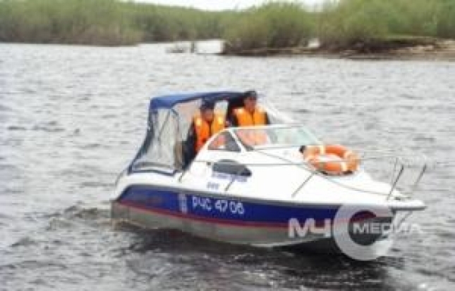 На реке Вилюй в Якутии продолжаются поиски трех членов экипажа теплохода «Путейский-124» - 2017-08-08 10:53:00 - 1