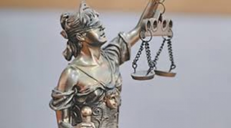 Великолукский сотрудник ГИБДД предстанет перед судом за получение взятки - 2016-10-28 08:55:00 - 1